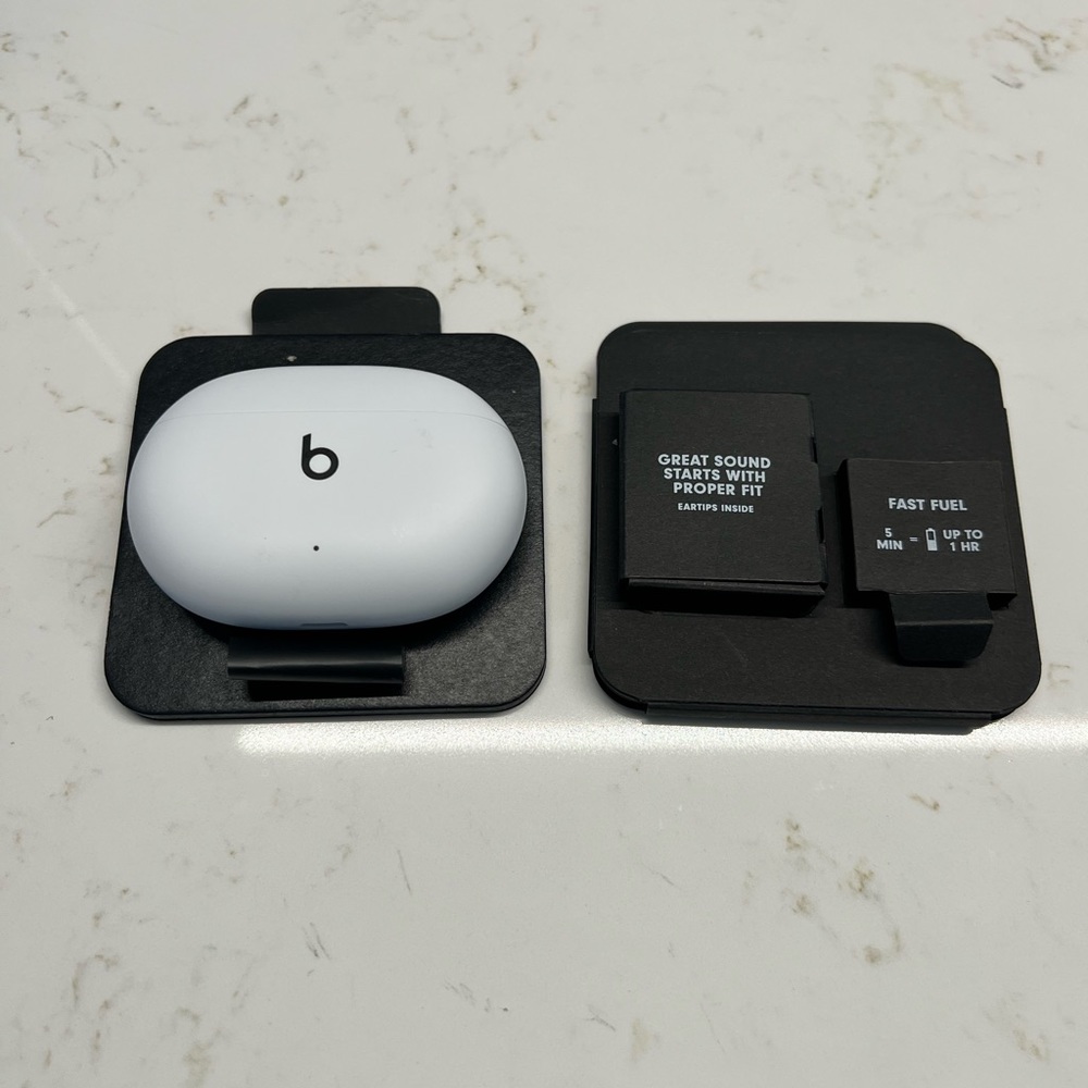 Beats Studio Buds - White